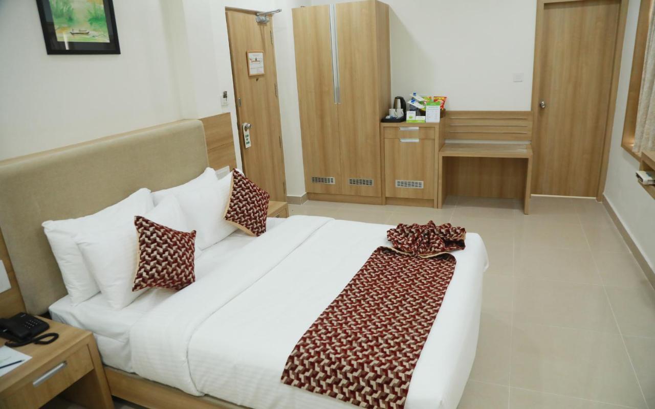 Hotel Anjali Park Kottayam Exterior foto