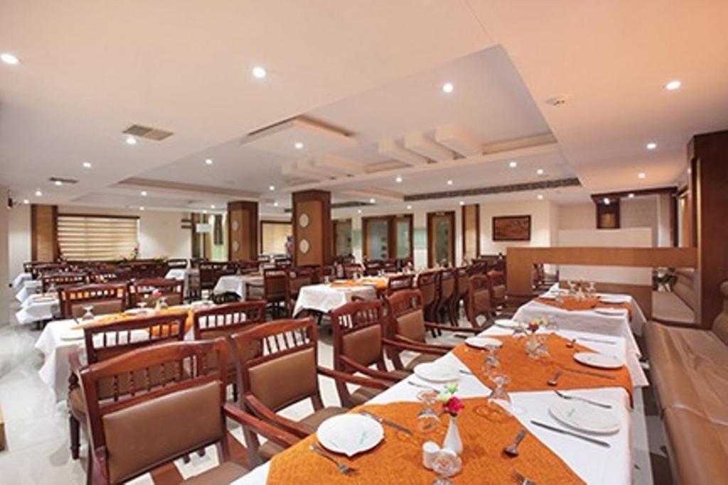 Hotel Anjali Park Kottayam Exterior foto